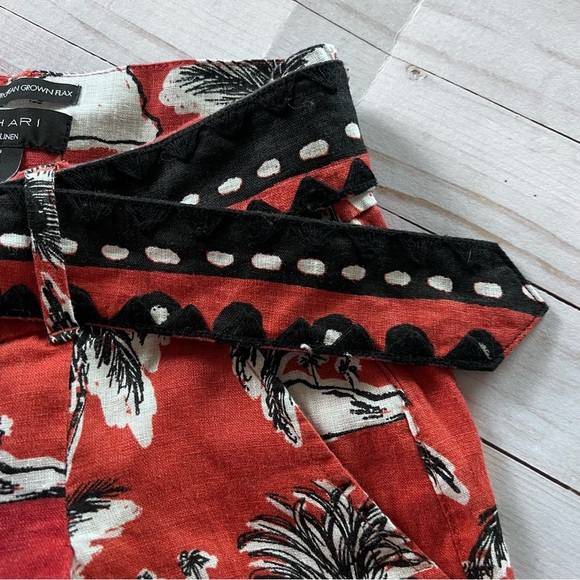Tahari 100% European Flax Tropical Print Belted Shorts in Orange Black size 8 - Picture 6 of 10